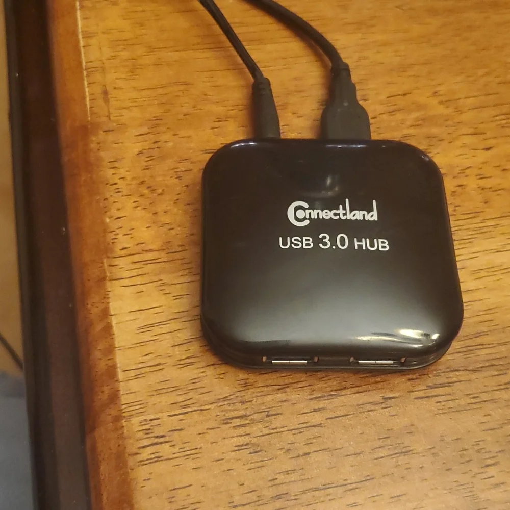 Connectland USB 3.0 4 Port External Hub